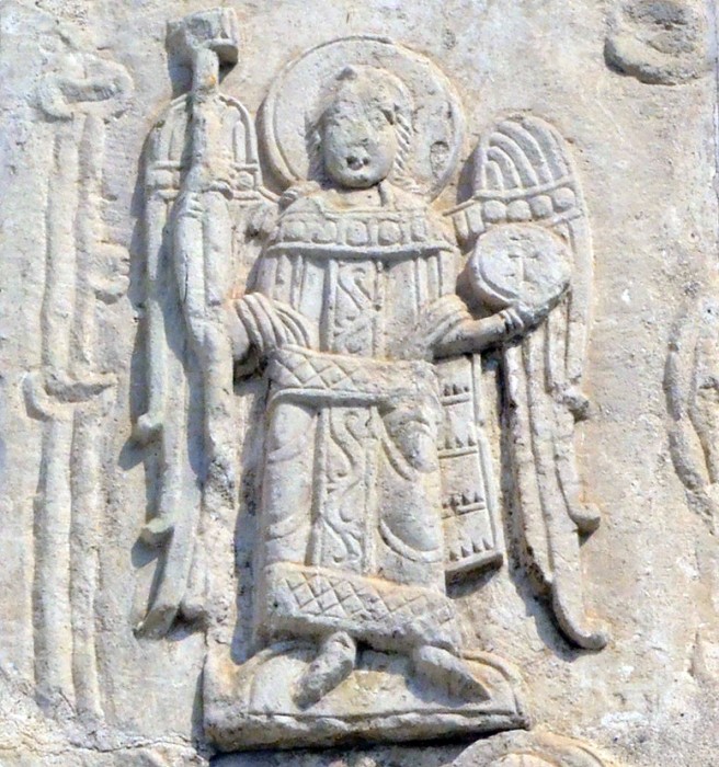 Белокаменная резьба