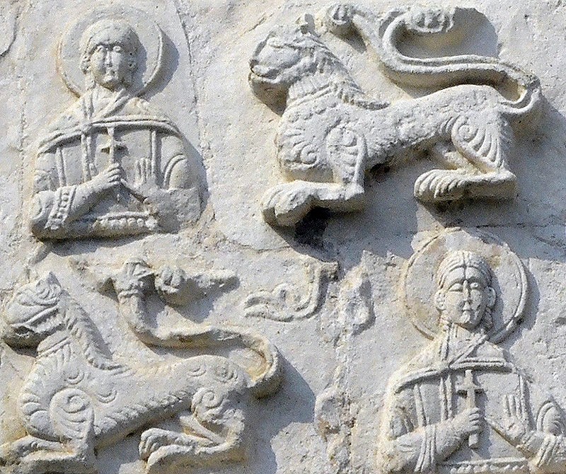 Белокаменная резьба