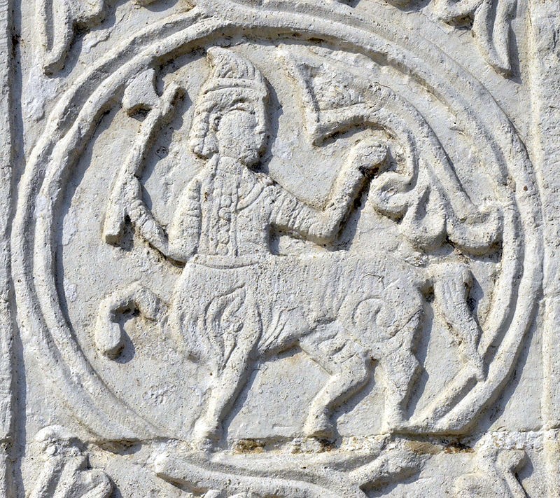 Белокаменная резьба