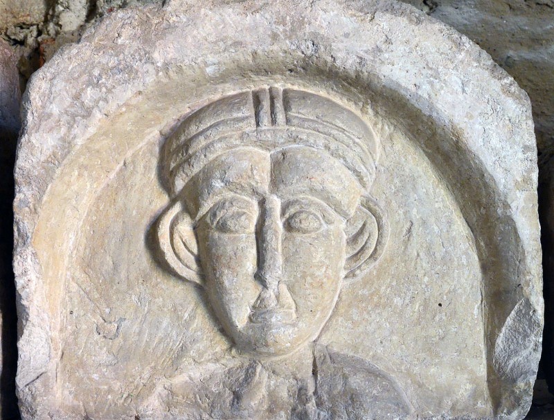 Белокаменная резьба