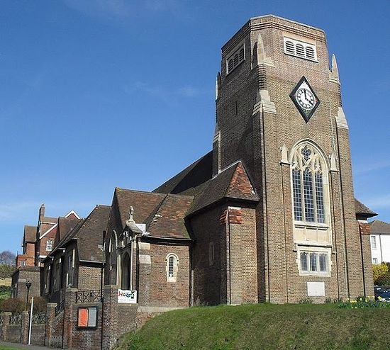 Церковь св. Этельбурги в Сент-Леонардс-он-Си, Восточный Сассекс