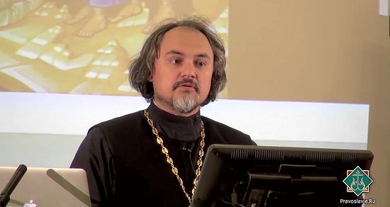 Священник Михаил Желтов