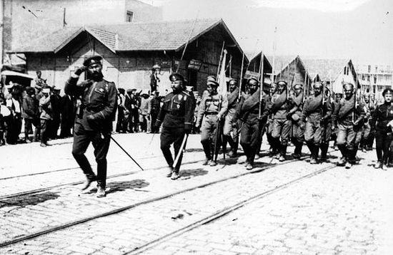 Дефиле руске војске у Солуну 1916. године