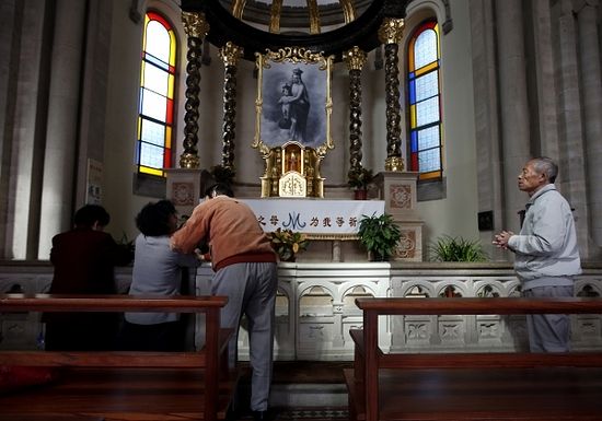 CHINESE CHRISTIANS SWELLING IN NUMBER AS ORTHODOX CHRISTIANITY GETS LEFT BEHIND