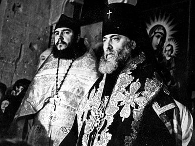 Иерей Александр (мирское имя архимандрита Антония) с патриархом Ефремом