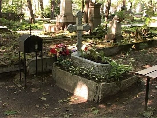 The grave of Holy Hieromartyr Hilarion (Troitsky) in the Novodevichy monastery, St. Petersburg.
