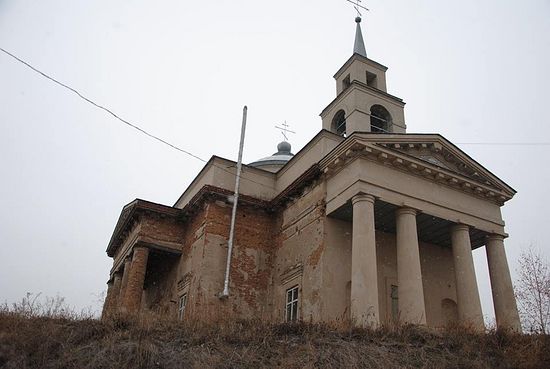 Свято-Благовещенский храм в поселке Веселая гора