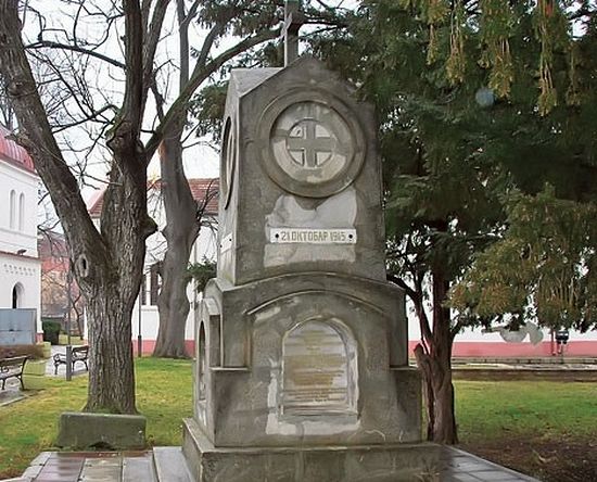 Споменик на којем је уклесано име Јозефа Стодулке (Фото З. Глигоријевић)