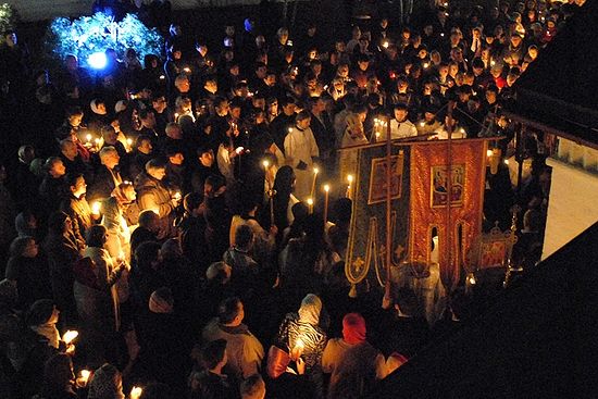 Пасхальный крестный ход. Фото: Православие.Ru