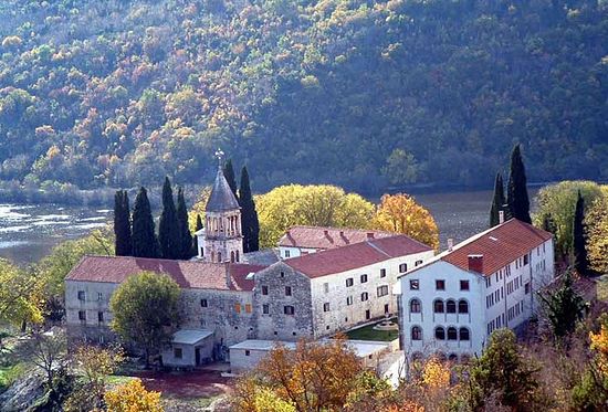 Манастир Крка (Фото: eparhija-dalmatinska.hr)