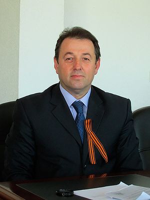 Драган Николич