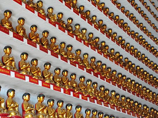 Монастырь десяти тысяч будд, Гонконг