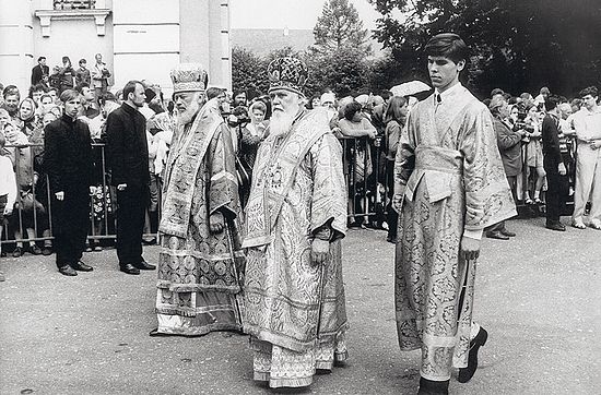 Слева направо: митрополит Владимир (Сабодан), митрополит Филарет (Динисенко), Сергий Писанюк