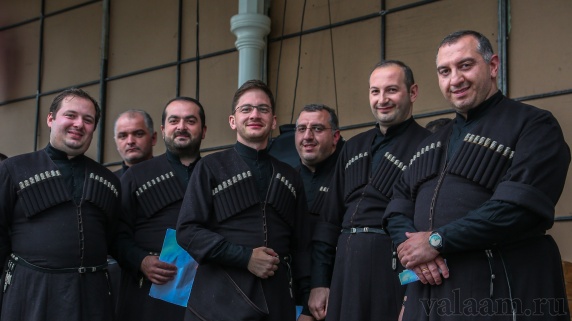 Грузинский хор «Басиани»