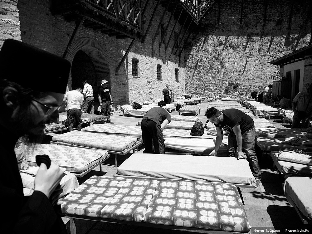 Rest preparation. Photo: Vladimir Orlov / Pravoslavie.ru