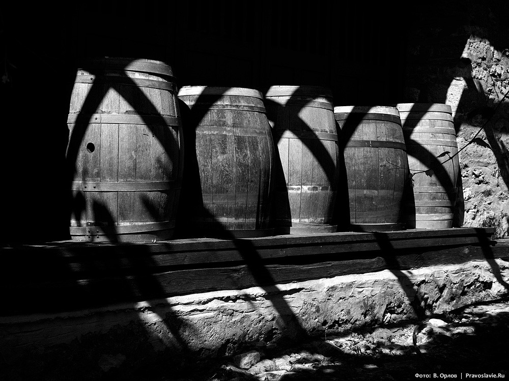 A procession of the cross at the Great Lavra Monastery of Mt. Athos (a photo gallery).  Photo: Vladimir Orlov / Pravoslavie.ru