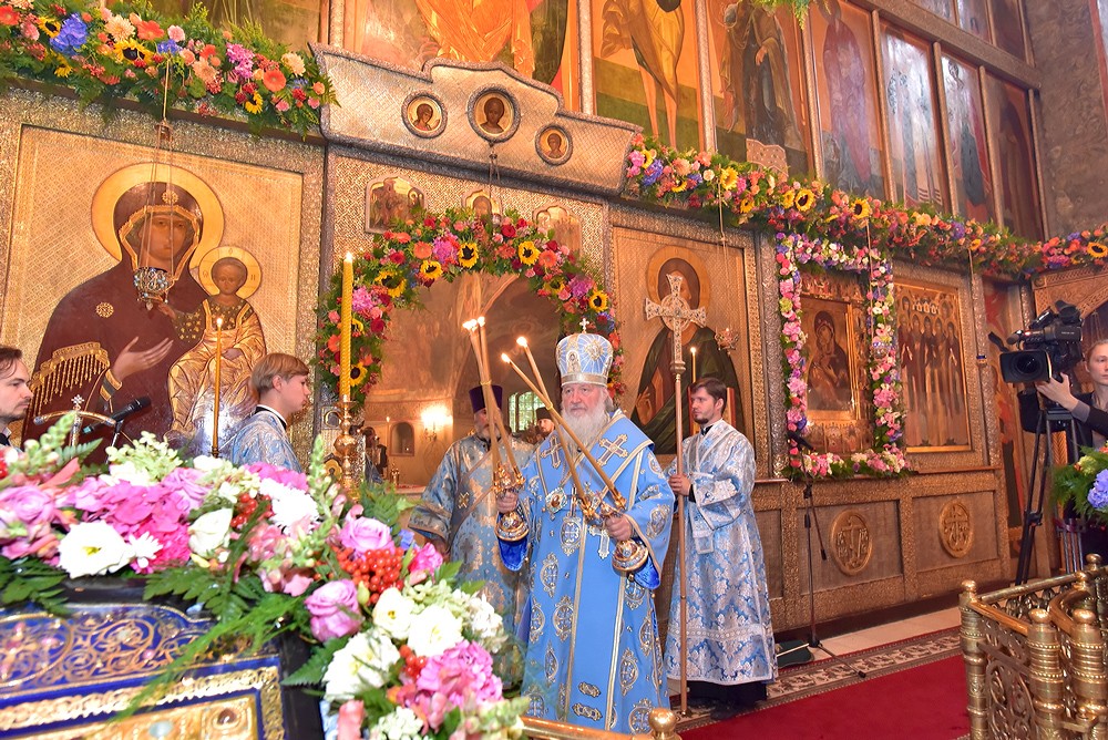 Патриаршее богослужение в московском Сретенском монастыре. Фото: Анатолий Горяинов / Православие.Ru
