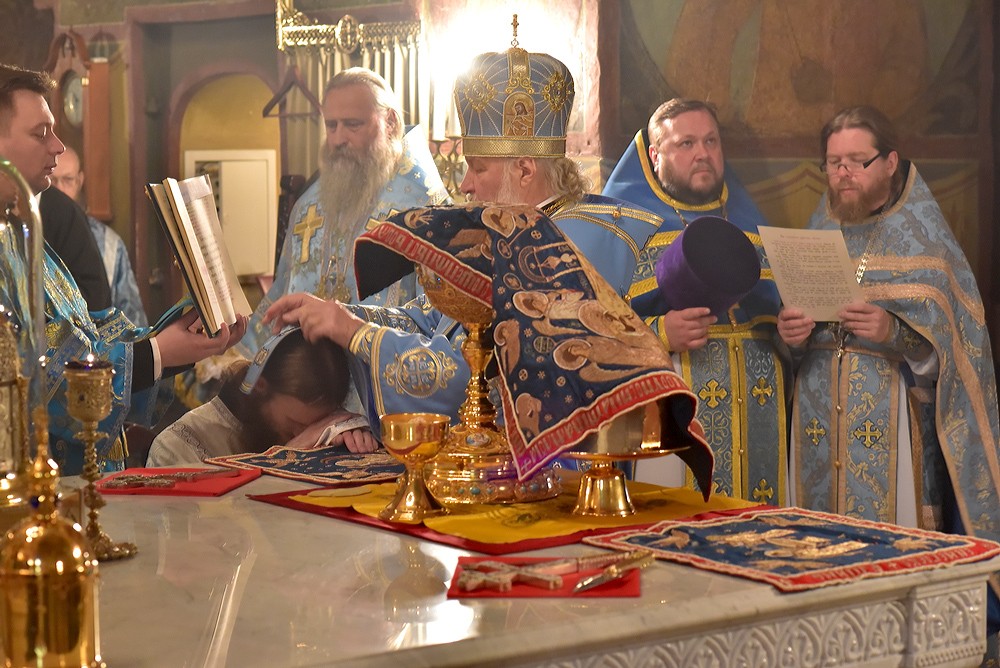 Патриаршее богослужение в московском Сретенском монастыре. Фото: Анатолий Горяинов / Православие.Ru