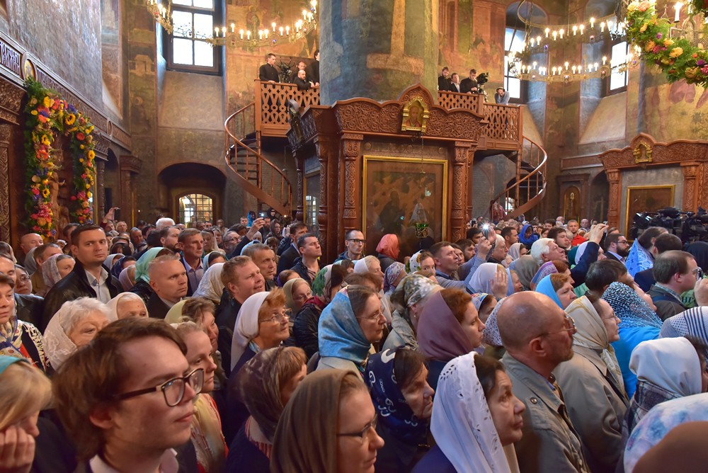 Патриаршее богослужение в московском Сретенском монастыре. Фото: Анатолий Горяинов / Православие.Ru