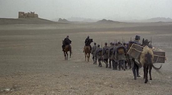 Фрагмент из фильма «Татарская пустыня»