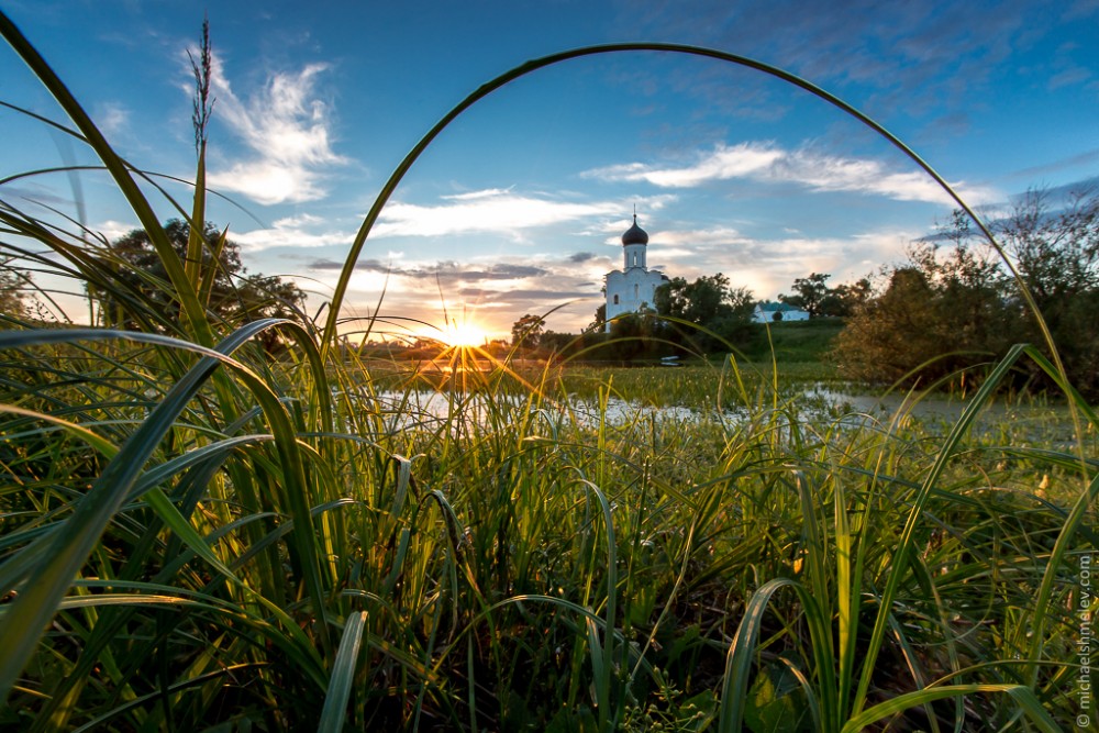 The Church of the Protection on the Nerl River celebrates it 850th anniversary!.  Church of the Protection on the Nerl  Photo: Mikhail Shmelev | michaelshmelev.com