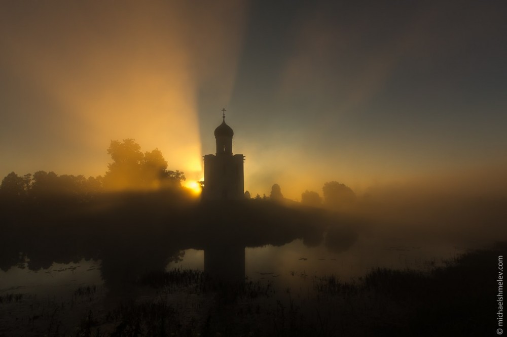 The Church of the Protection on the Nerl River celebrates it 850th anniversary!. Church of the Protection on the Nerl Photo: Mikhail Shmelev | michaelshmelev.com
