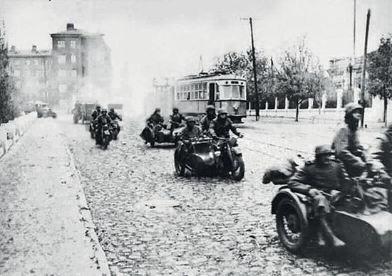 Вхождение немцев в Мариуполь. 8 октября 1941 г.