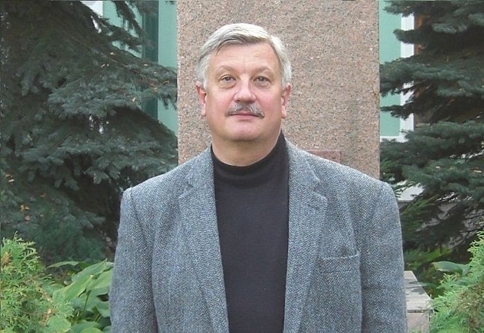 Писатель Александр Сегень