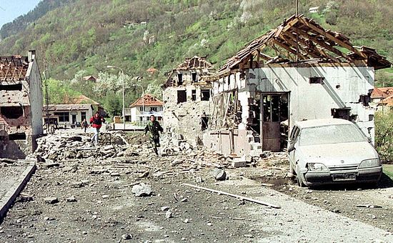 Черногория. Мурино после налета НАТО, 1999 г.