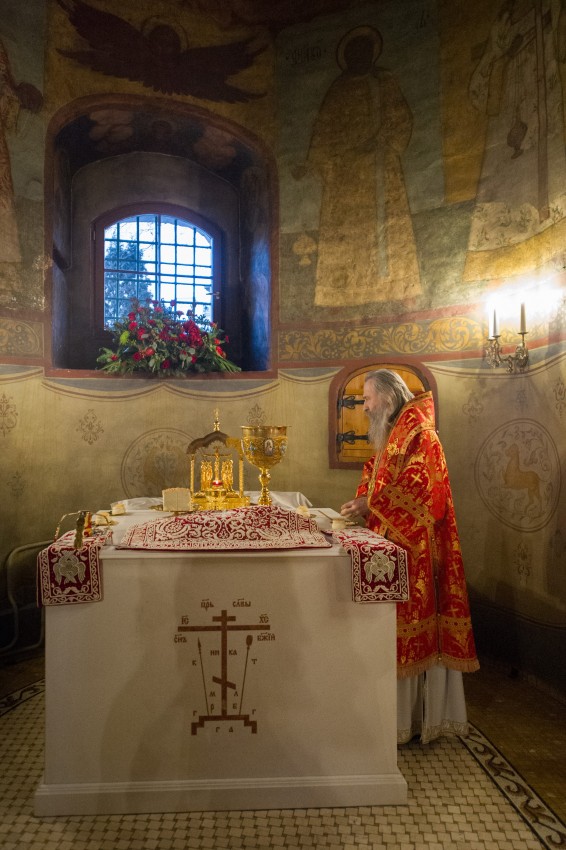 Патриаршее Богослужение в Сретенском монастыре.  Фото: Дмитрий Гливинский