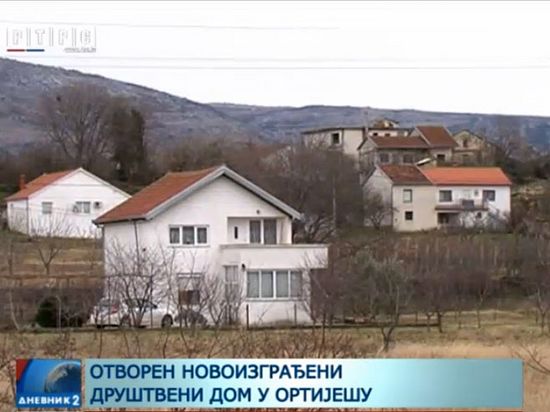 Свечано отворен и освештан новоизграђени друштвени дом, фото: РТРС