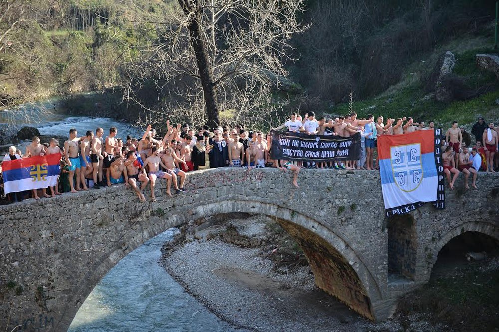 Participants in the swim in the Morac River. 