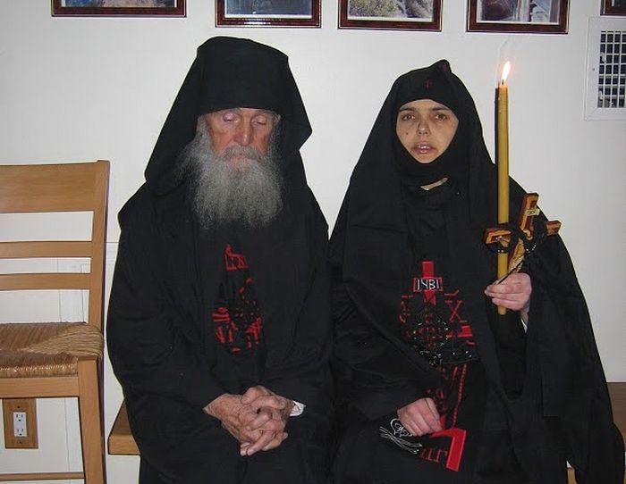 Старец Ефрем и монахиня Евпраксия