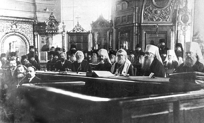 The Most Holy Governing Synod, highest authority of the Russian Orthodox Church in 1917, immediately after the election of the newly elected Patriarch Tikhon (seated third from right). Patriarch Tikhon (1865-1925) openly condemned the killing of the tsar’s family in 1918, and pretested against violent attacks by the Bolsheviks on the Church. Patriarch Tikhon was canonized a saint by the Synod of Bishops of the Russian Orthodox Church Outside of Russia (ROCOR) on October 19/November 1, 1981. He was later glorified by the Moscow Patriarchate during the Bishop’s Council of October 9-11, 1989.