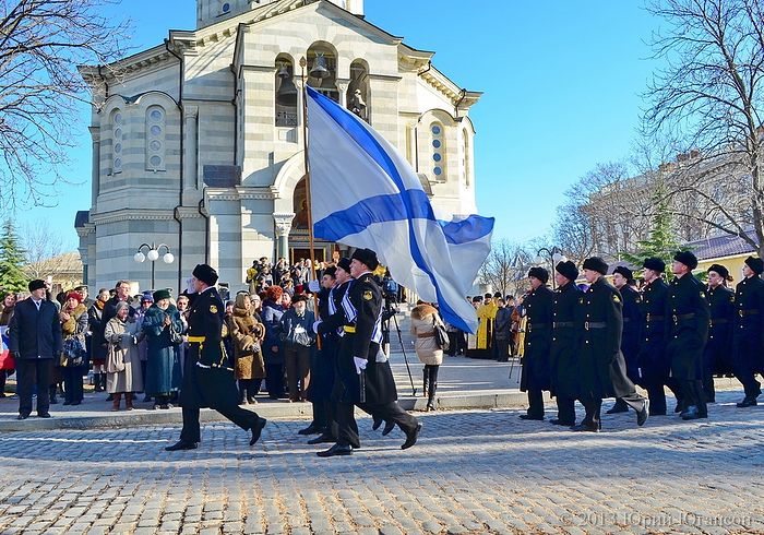 Crimea greets the Godenovo Cross