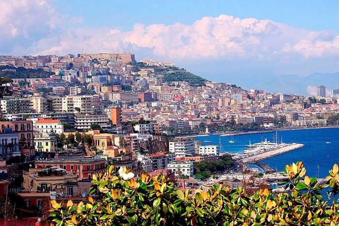Волшебный Неаполь, Неаполитанский залив. Фото gtt.by