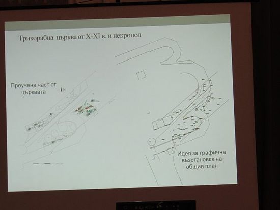 A sketch of the unearthed foundations of the 10th-11th century church and the necropolis. Photo: Ruse Info
