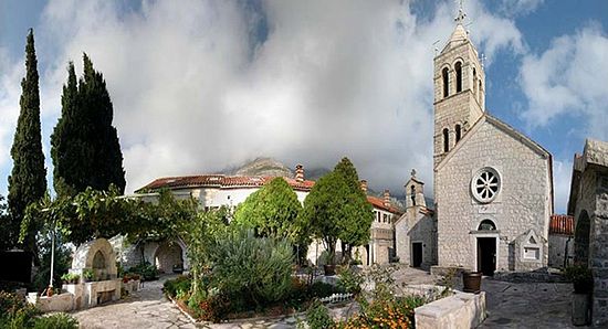 � ����: www.mitropolija.com