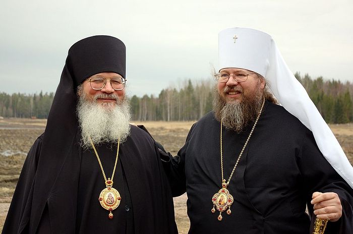 Митрополит Иона (Паффхаузен) и епископ Троицкий Панкратий. Фото: свящ. Максим Массалитин