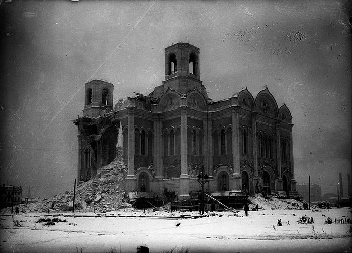 Разрушение Храма Христа Спасителя