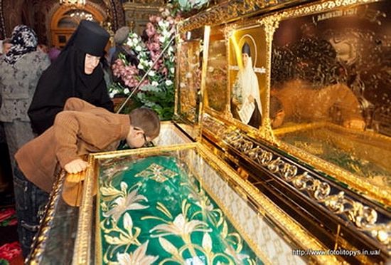 Мощи прп. Анастасии Киевской