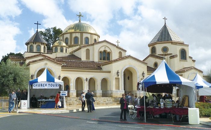 Храм святого апостола Андрея Первозванного в Риверсайде, Южная Калифорния