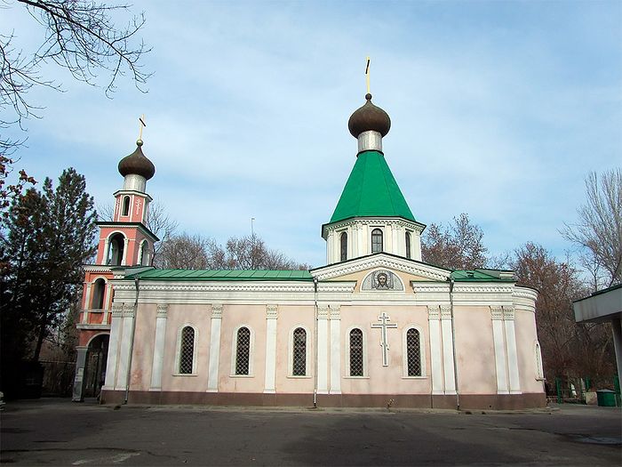 Храм Святого Владимира в Ташкенте