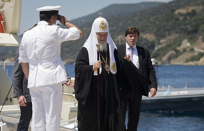 Patriarch Kirill greeted at the port of Daphne