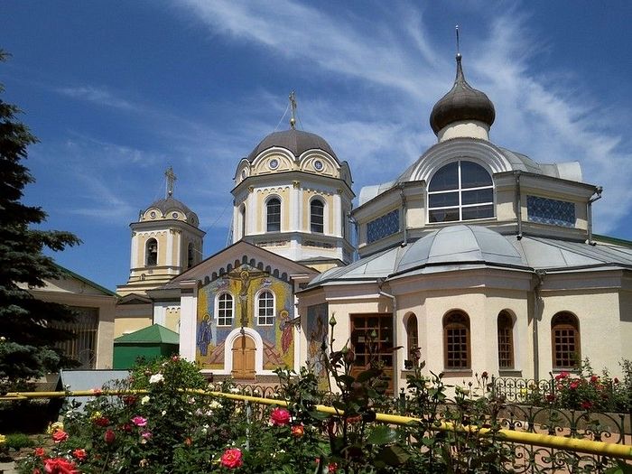 Троицкий монастырь, г. Симферополь