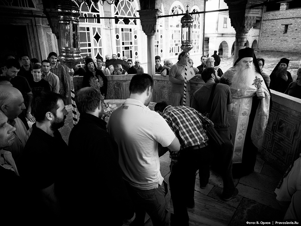Celebrations on mount Athos in honor of St Athanasius the Athonite
