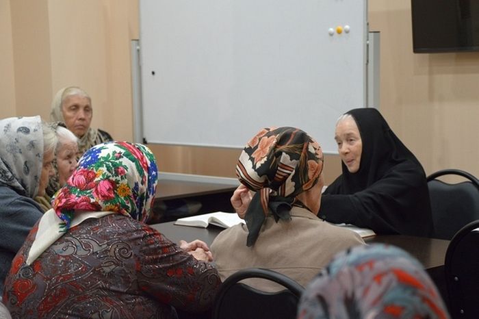 "Бабушки-старушки" на встрече