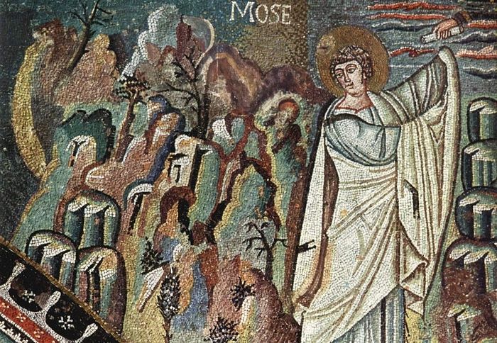 Моисей получает откровение на горе Синай на глазах старейшин Израилевых. Мозаика базилики Сан-Витале, Равенна