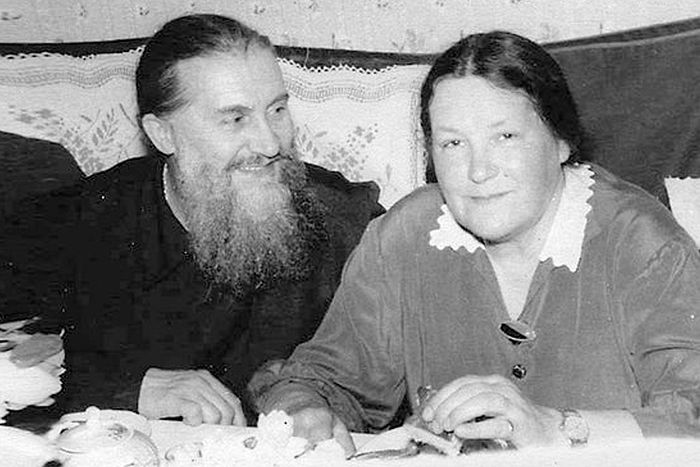 Родители отца Валериана – протоиерей Михаил и Любовь Владимировна Кречетовы 1962 г.