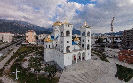 Саборни храм Светог Јована Владимира у Бару